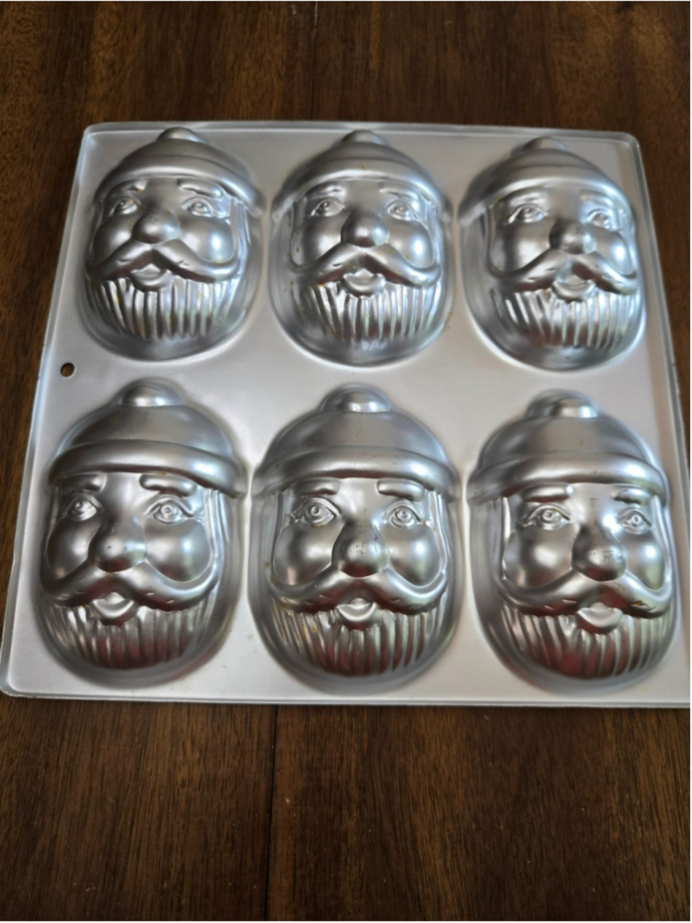 Vtg 1983 Wilton Mini Santa Claus Cake Pan 6 Cavity Mini Mold Aluminum Christmas